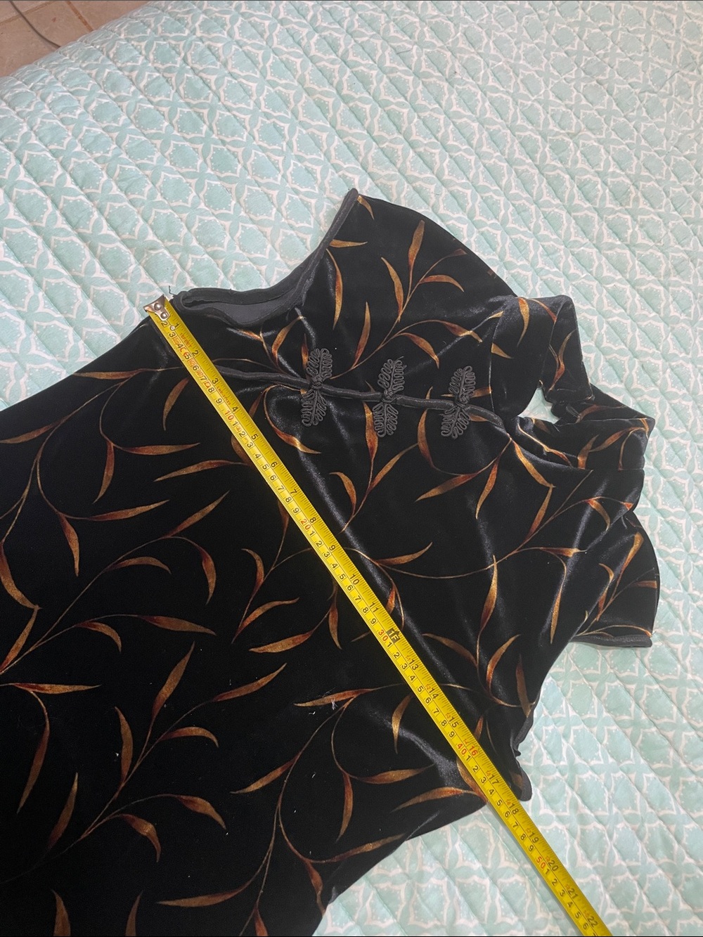 velvet, dark floral sheath dress with side slits Asian inspired - Picture 6 of 9